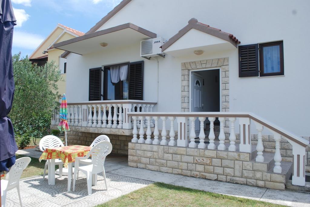Apartment Mirjana Bibinje Ngoại thất bức ảnh